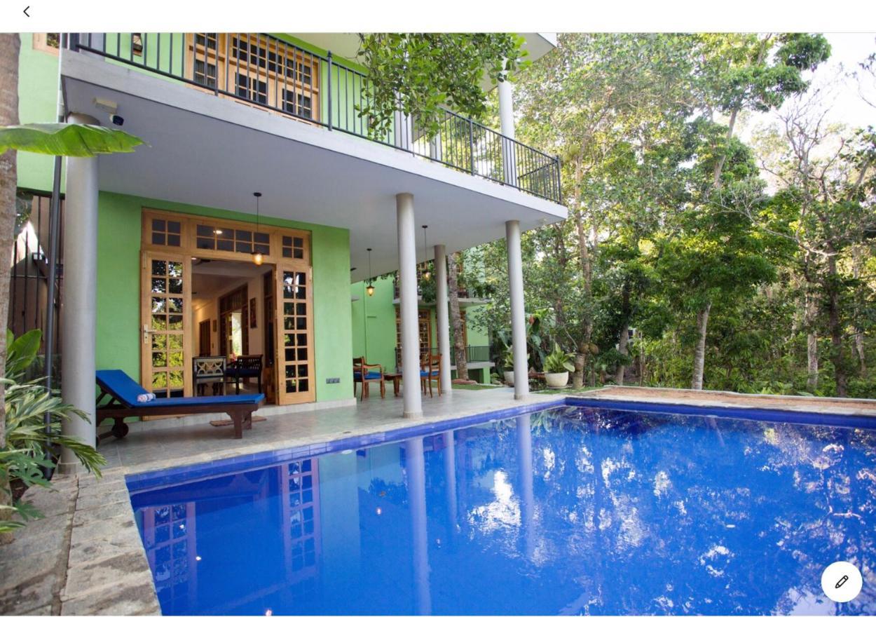 Barefoot Bungalow Hikka Хіккадува Екстер'єр фото