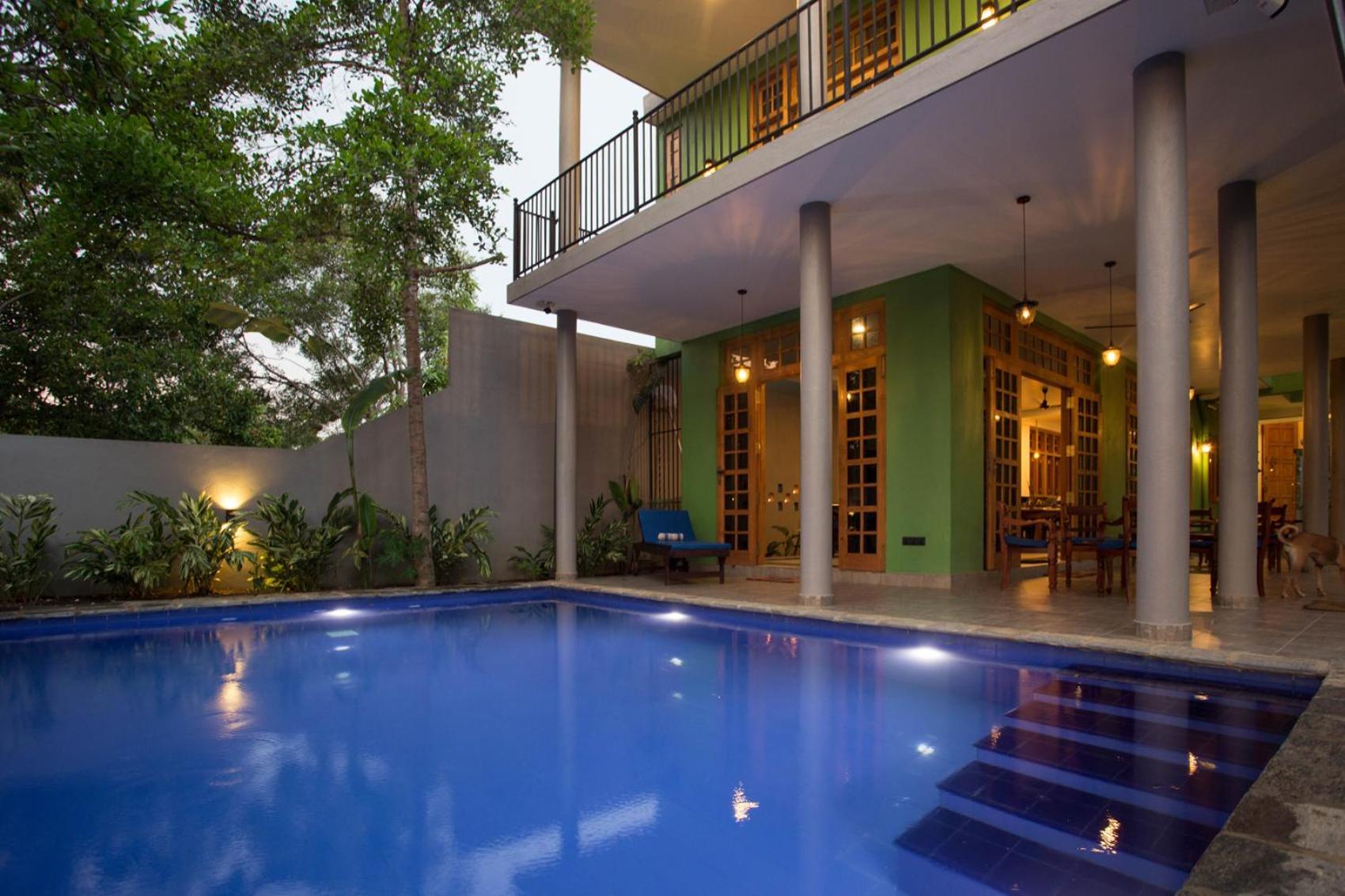 Barefoot Bungalow Hikka Хіккадува Екстер'єр фото