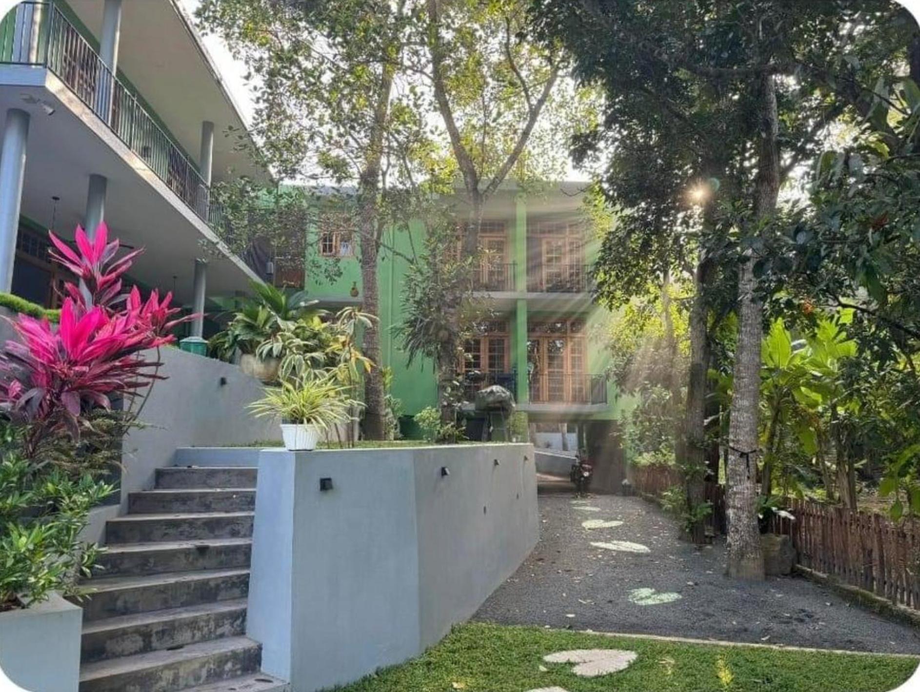 Barefoot Bungalow Hikka Хіккадува Екстер'єр фото