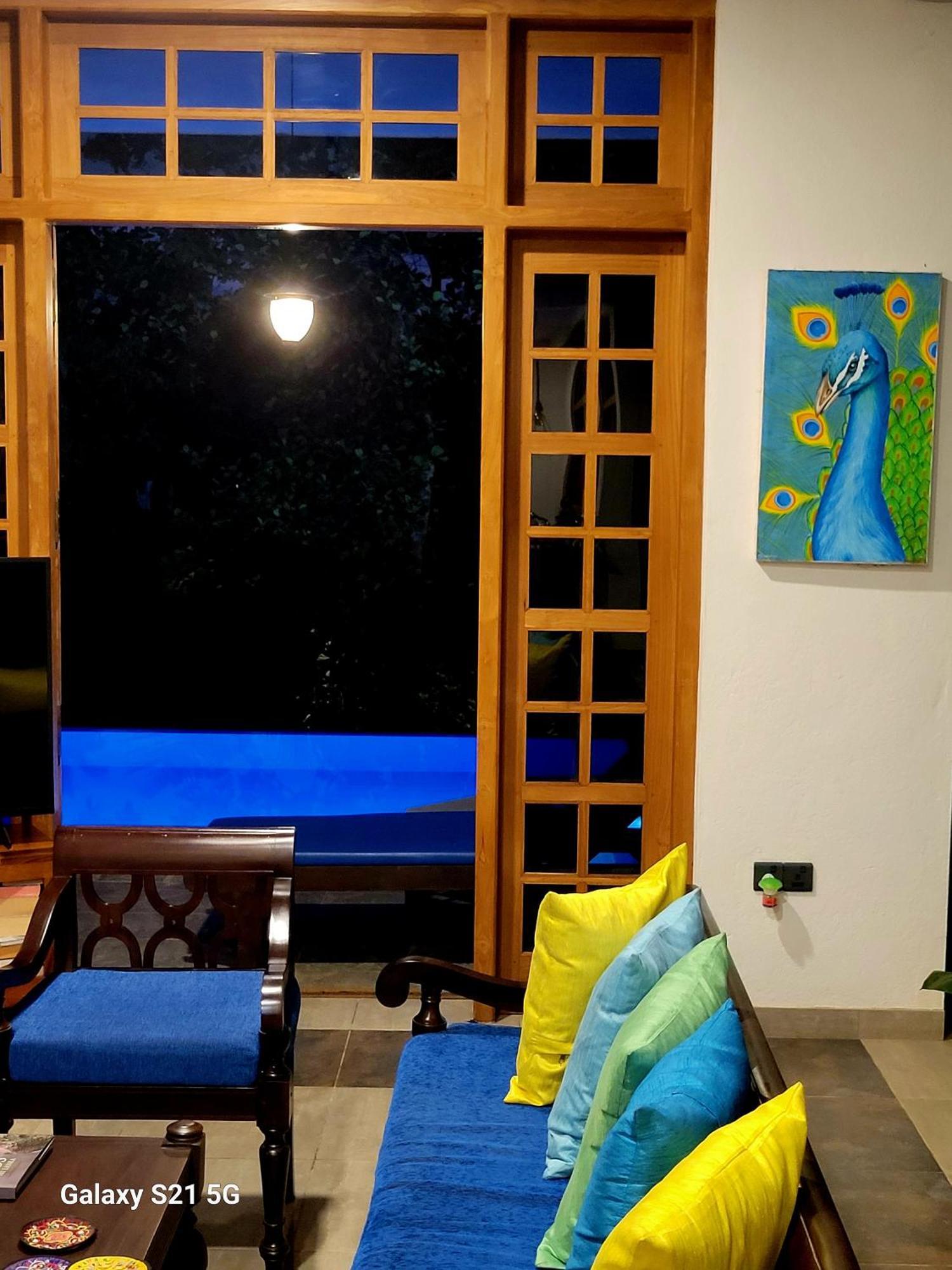 Barefoot Bungalow Hikka Хіккадува Екстер'єр фото